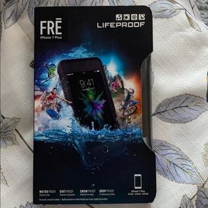 Life proof IPhone case